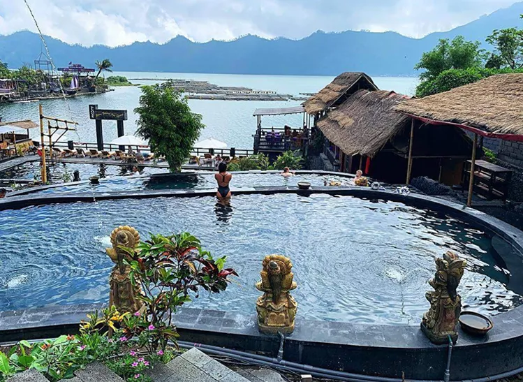 bali-9